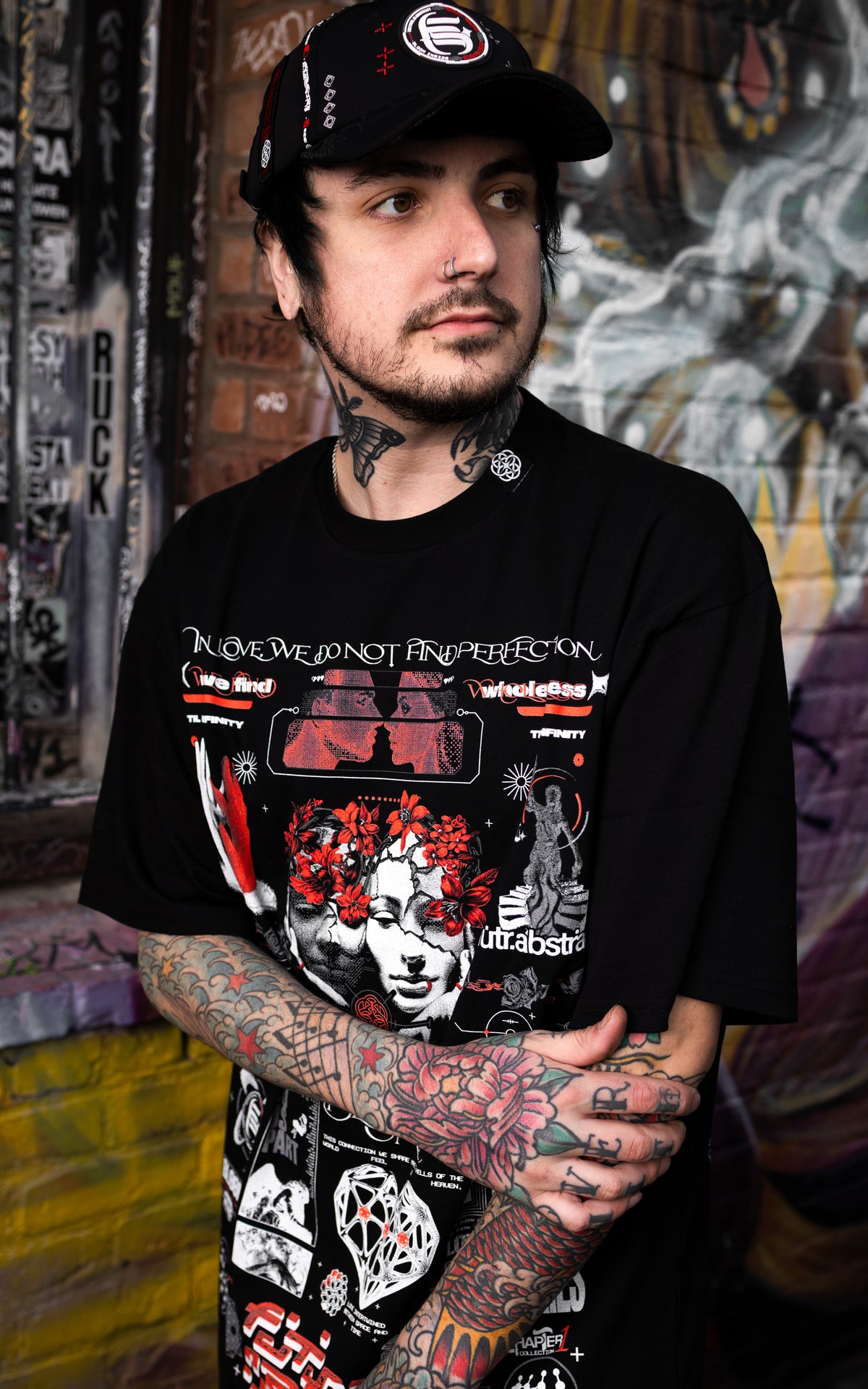 TIL_INFINITY V2 :: BLK TEE // 260gsm
