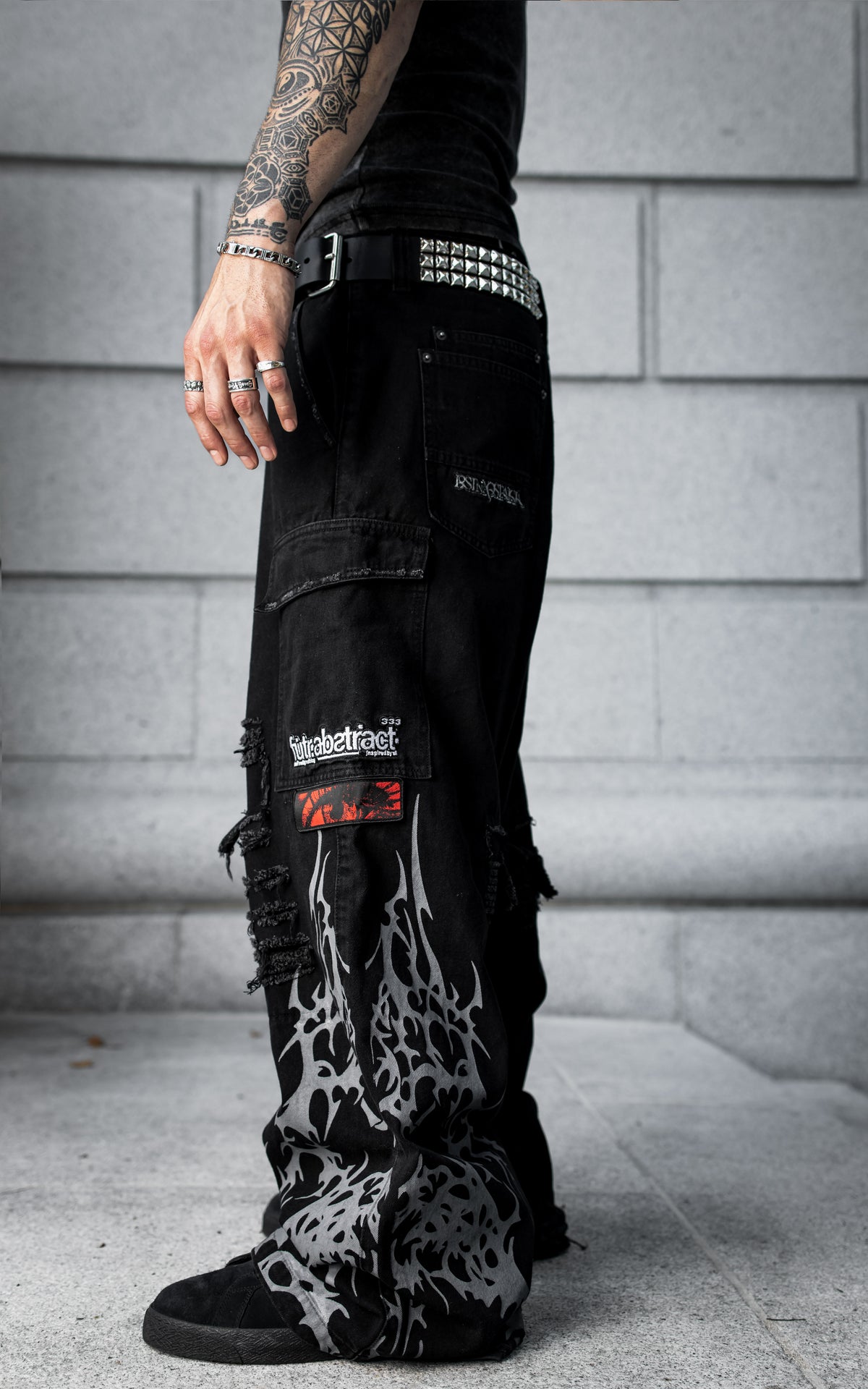 LOST IN NOSTALGIA :: FUTR.DENIM_001 // DISTRESSED WIDE LEG JEANS