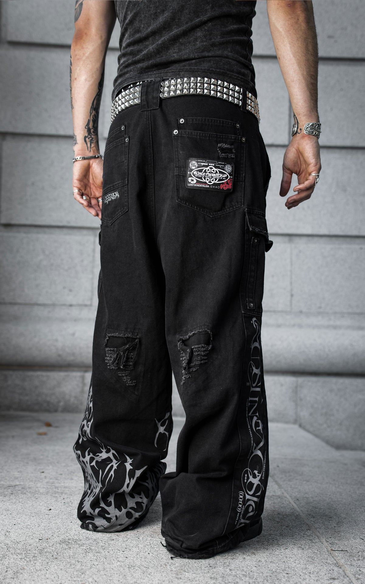 LOST IN NOSTALGIA :: FUTR.DENIM_001 // DISTRESSED WIDE LEG JEANS
