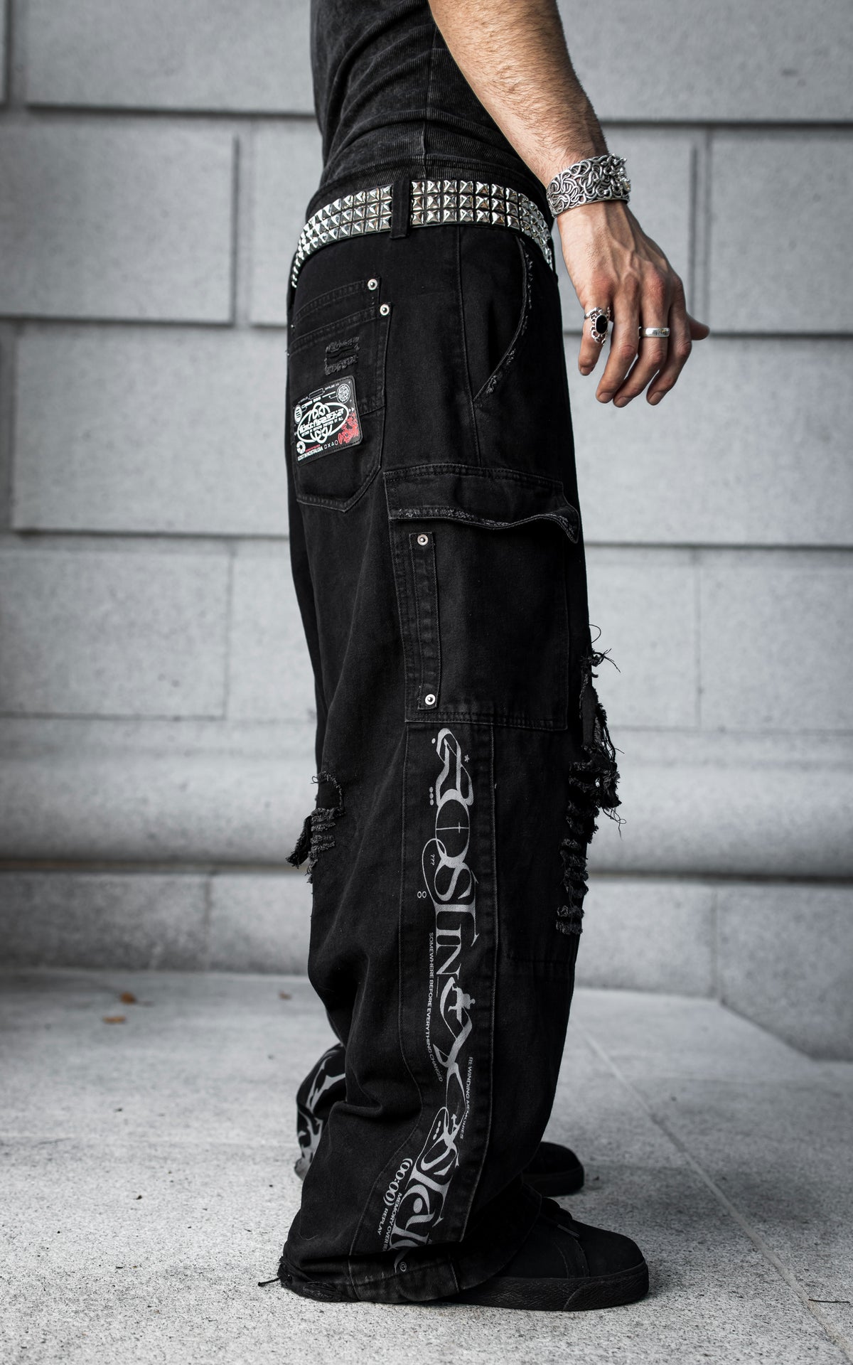 LOST IN NOSTALGIA :: FUTR.DENIM_001 // DISTRESSED WIDE LEG JEANS