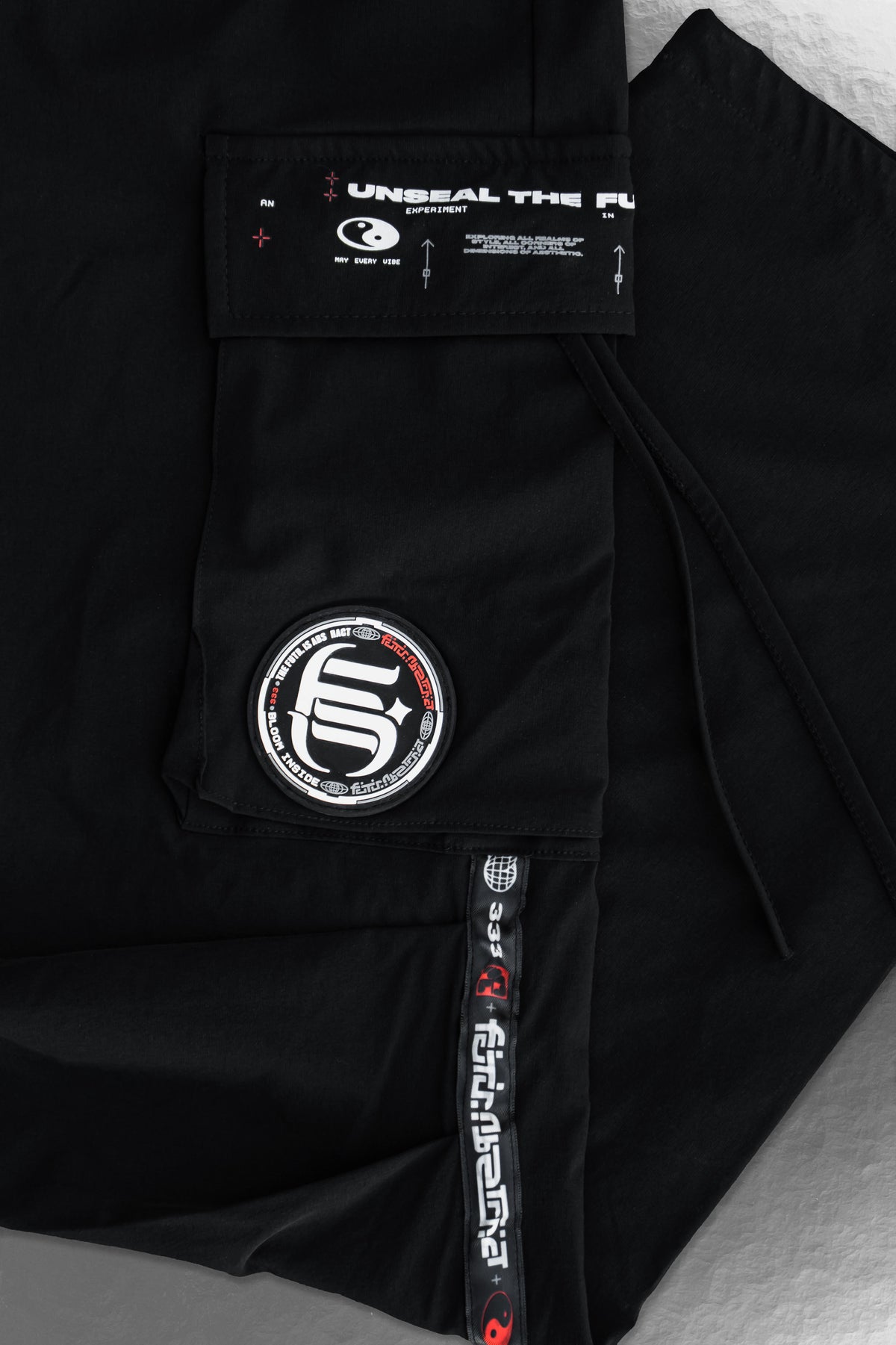 SHIPS 12.24 :: FORMLESS FLOW [V1] :: FEMME.CARGOS // 150GSM - Gallery image 3