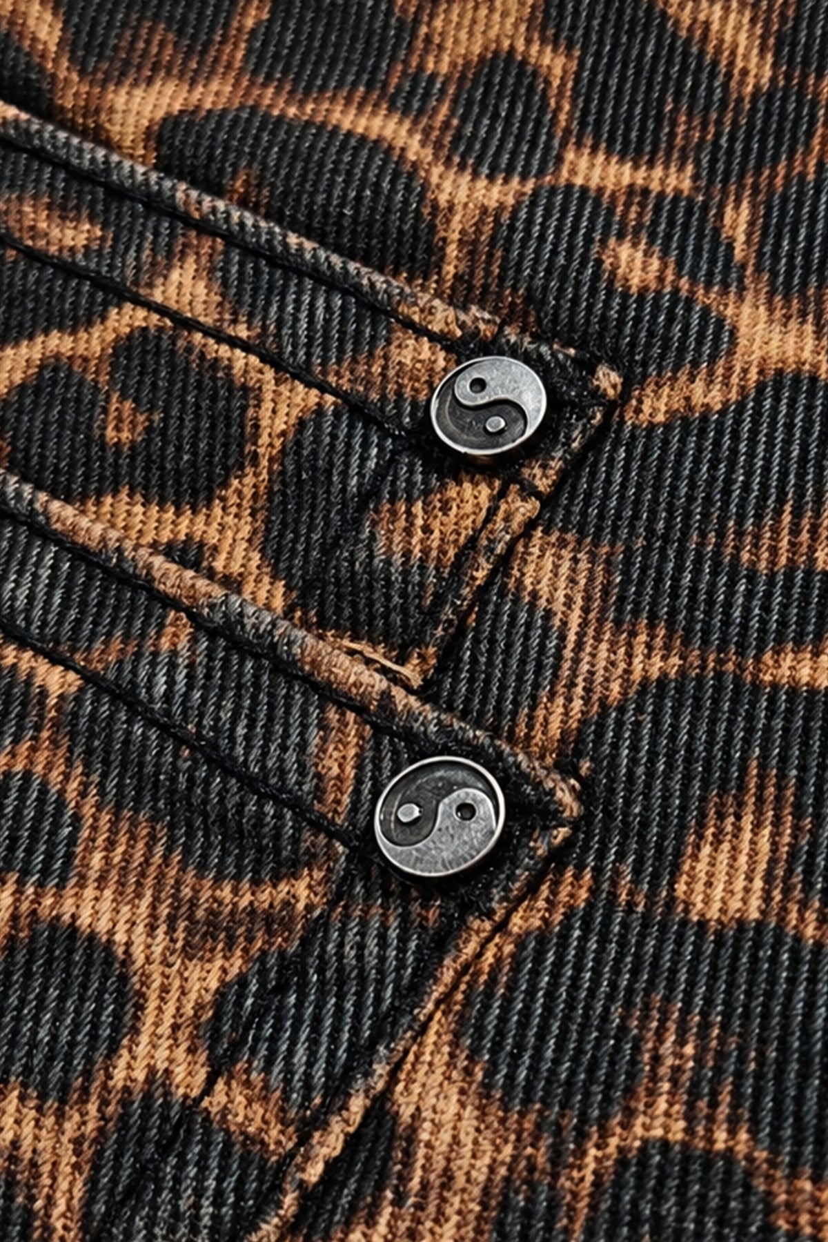 LOST IN NOSTALGIA :: FUTR.DENIM_002 // DISTRESSED LEOPARD PANTS - Gallery image 5
