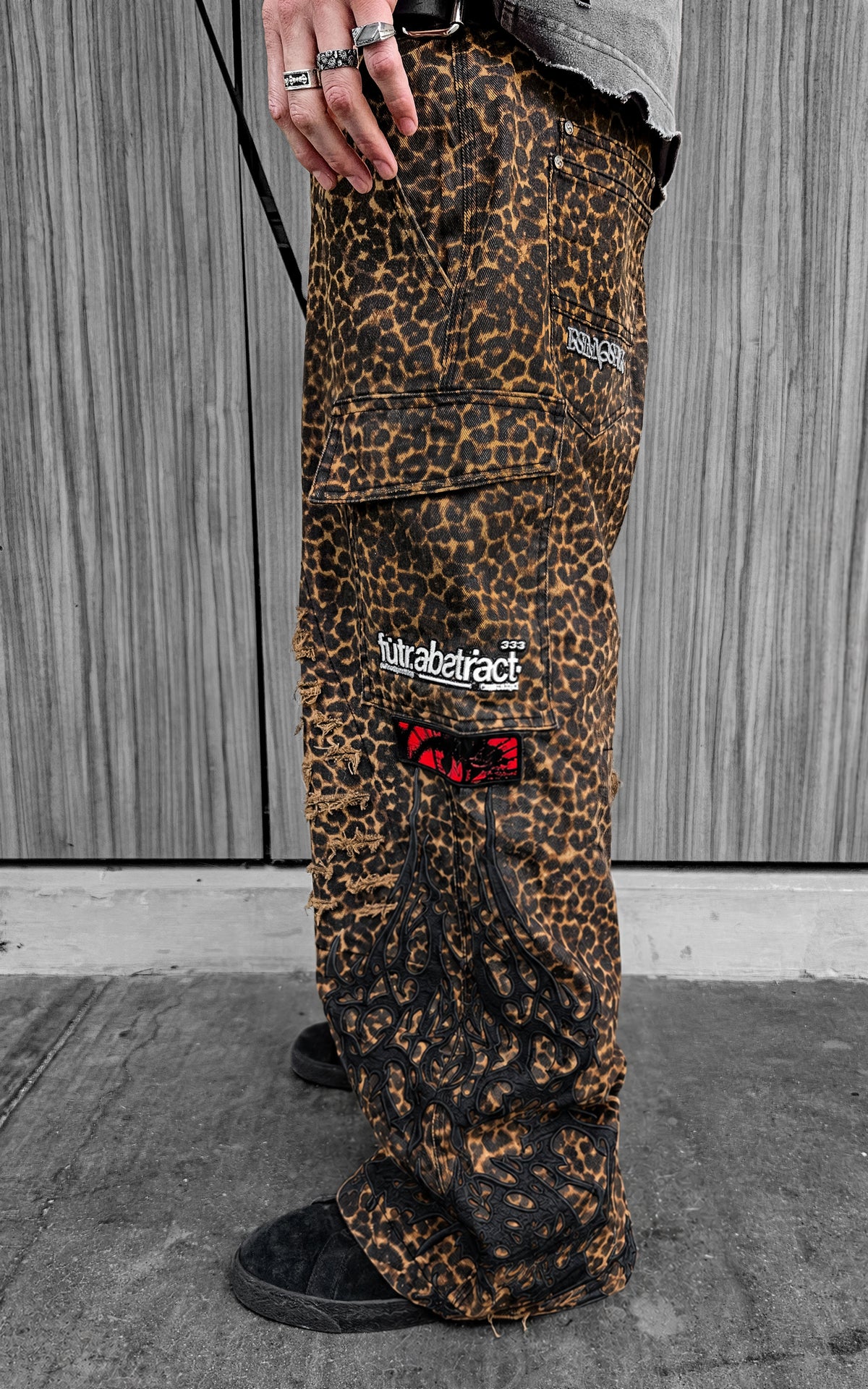 LOST IN NOSTALGIA :: FUTR.DENIM_002 // DISTRESSED LEOPARD PANTS