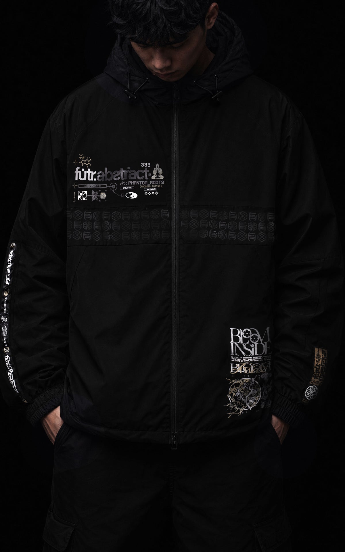PHANTOM_ROOTS [V1] :: WINDBREAKER