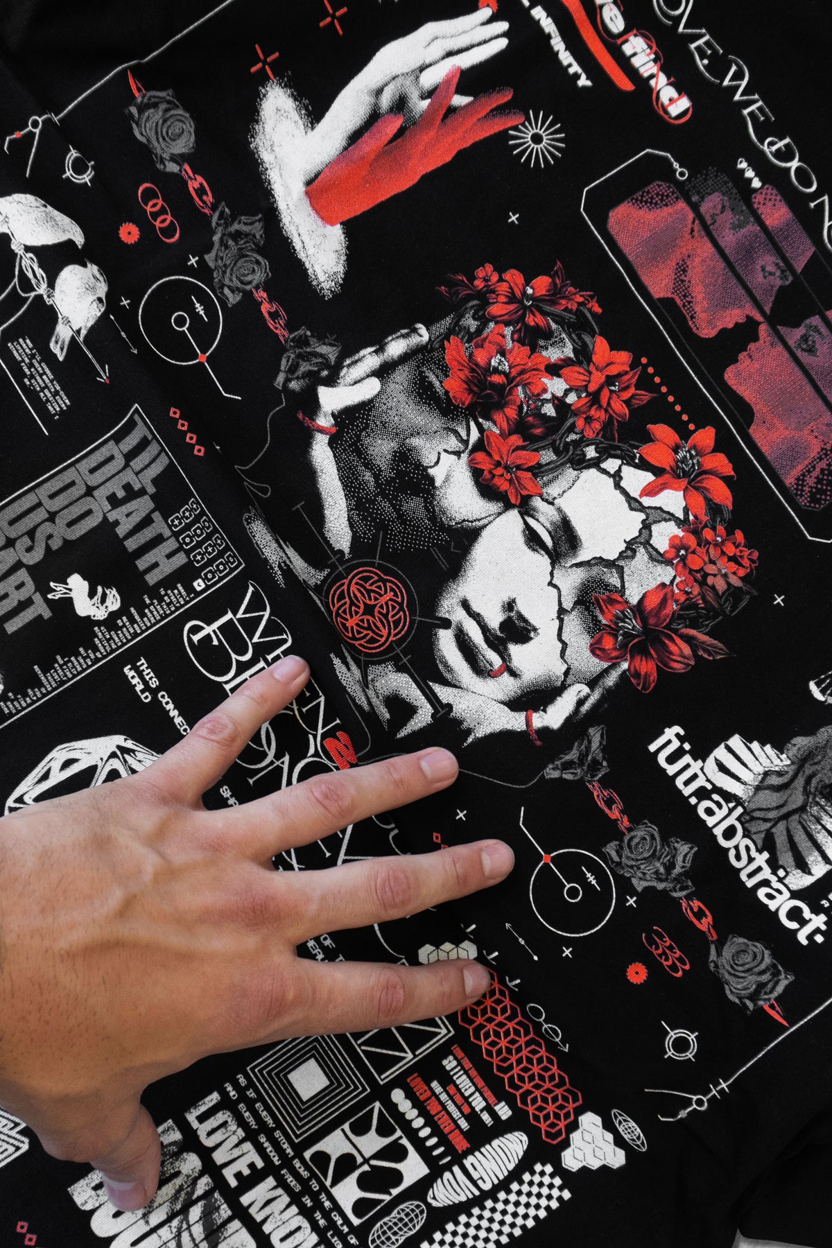 TIL_INFINITY V2 :: BLK TEE // 260gsm - Gallery image 6